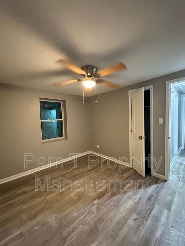 3 Bedroom Single Family Home property image