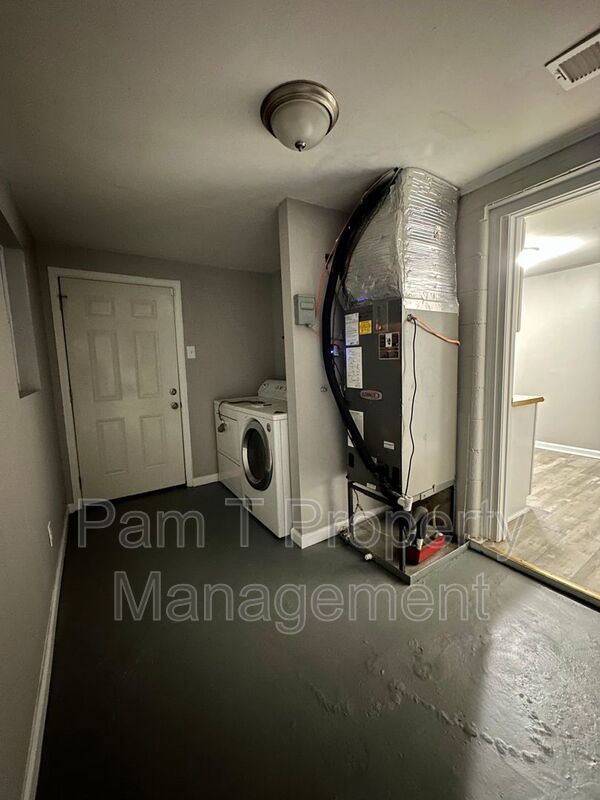 3 Bedroom Single Family Home property image