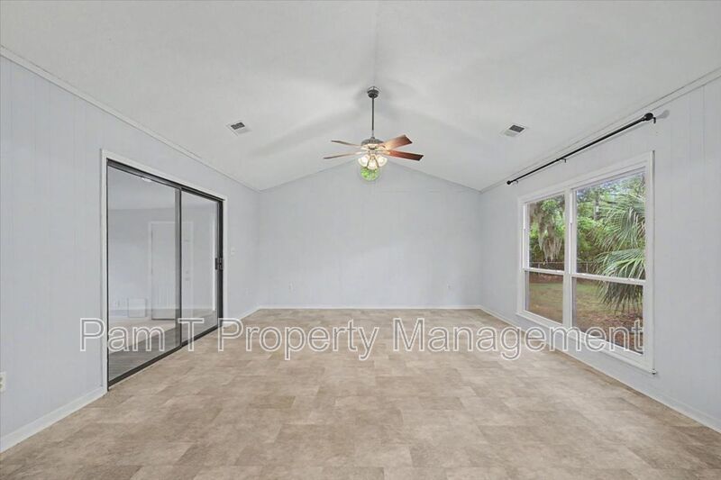 Midtown 3 bedroom home- $250 gift card with approved application property image