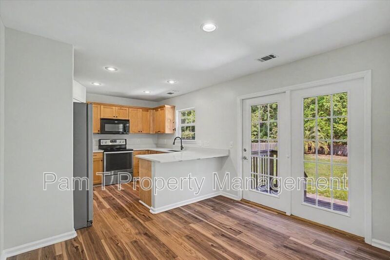 3 bedroom house on Southside property image