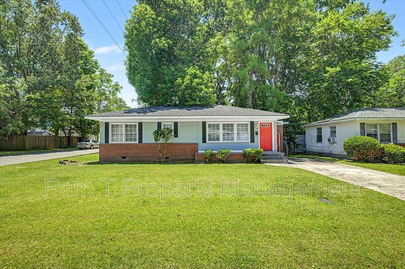3 bedroom house Close to Memorial Hospital property image