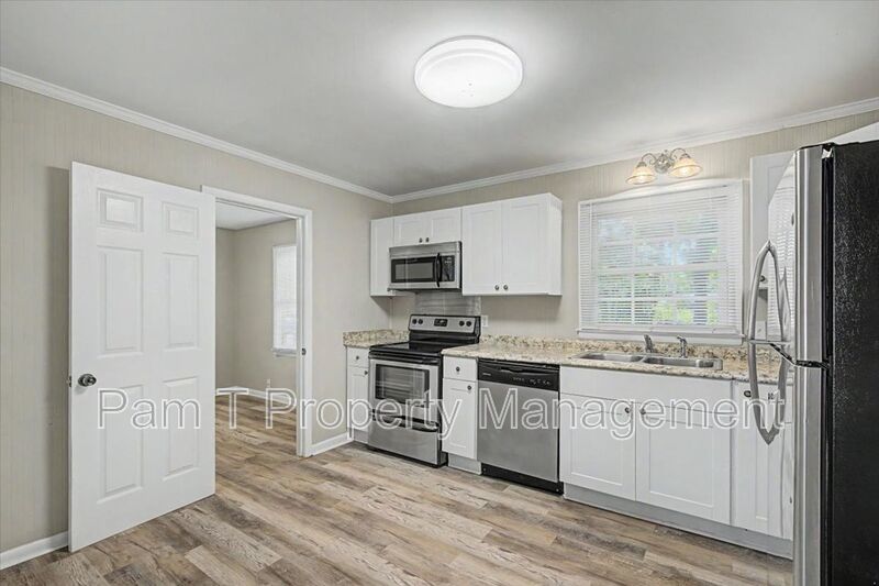3 bedroom house Close to Memorial Hospital property image
