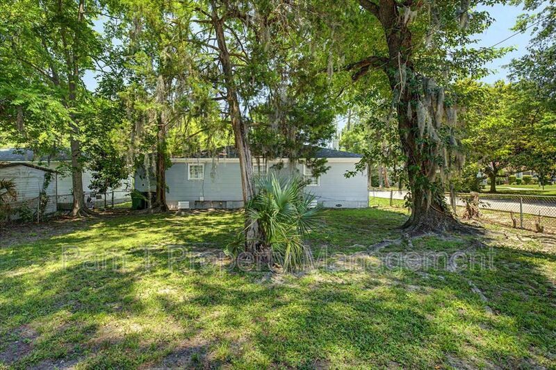 3 bedroom house Close to Memorial Hospital property image