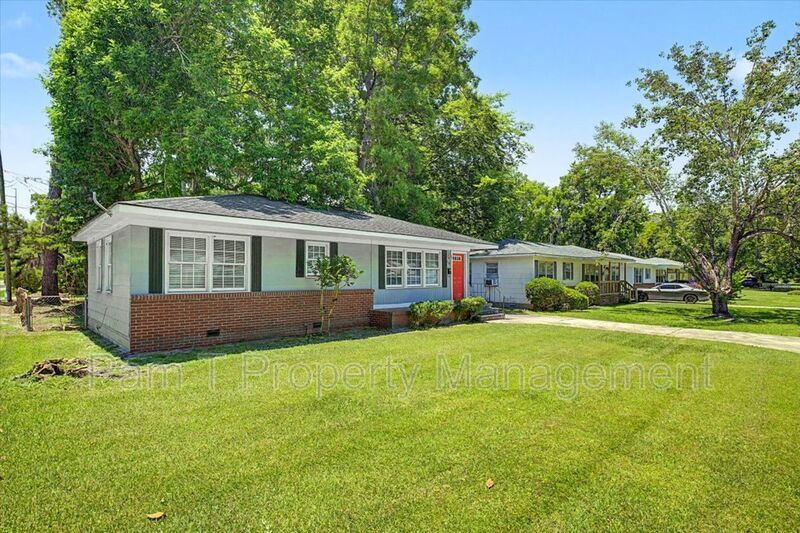 3 bedroom house Close to Memorial Hospital property image