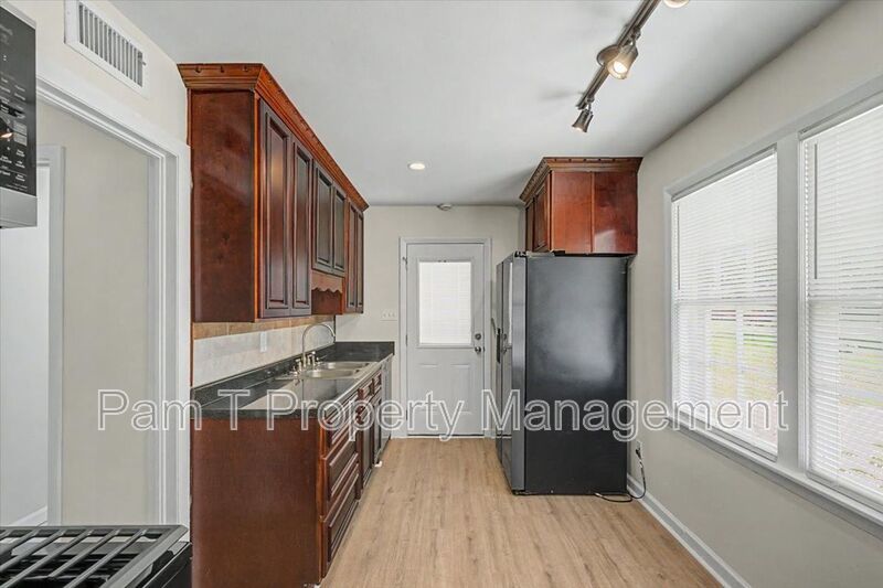 3 bedroom home in Windsor Forest - $250 gift card property image