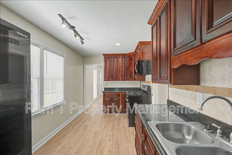 3 bedroom home in Windsor Forest - $250 gift card property image