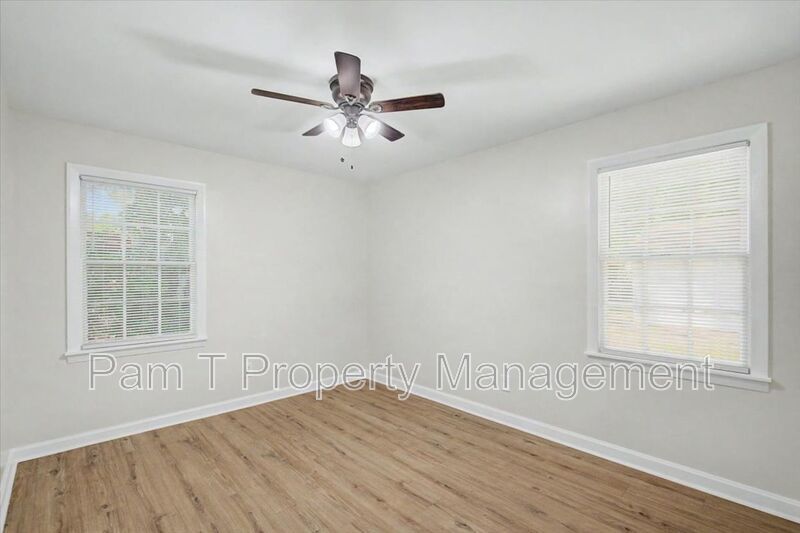 3 bedroom home in Windsor Forest - $250 gift card property image