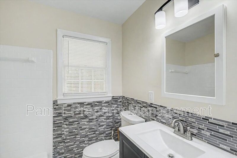 3 bedroom home in Windsor Forest - $250 gift card property image