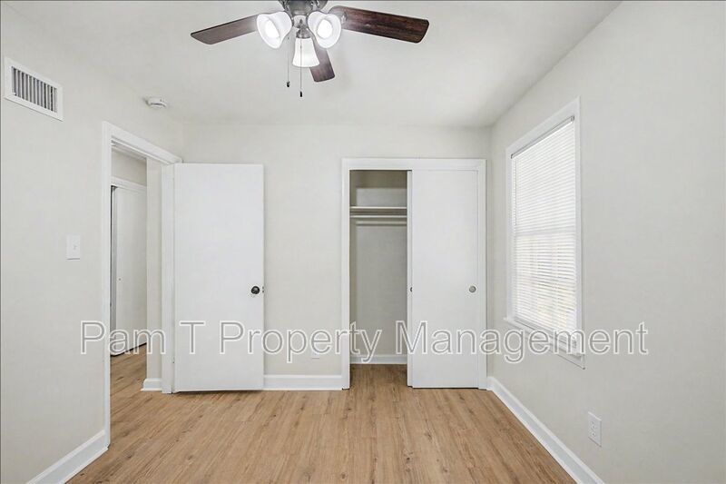 3 bedroom home in Windsor Forest - $250 gift card property image