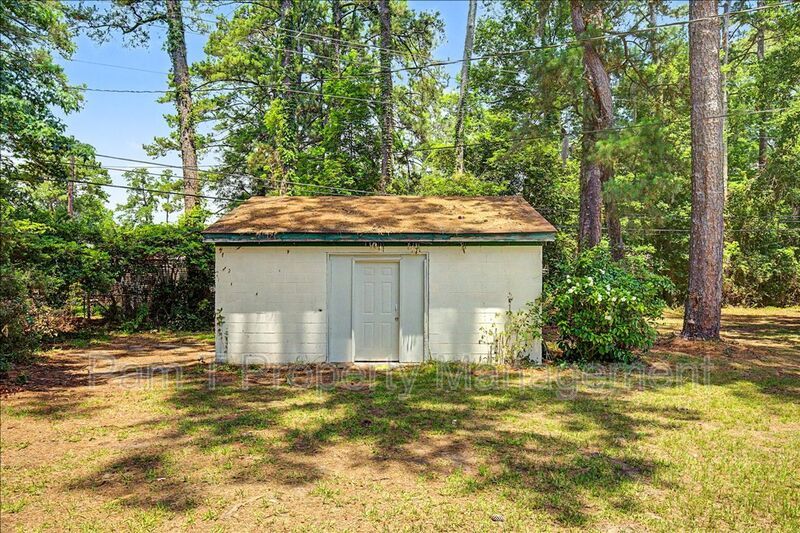 3 bedroom home in Windsor Forest - $250 gift card property image