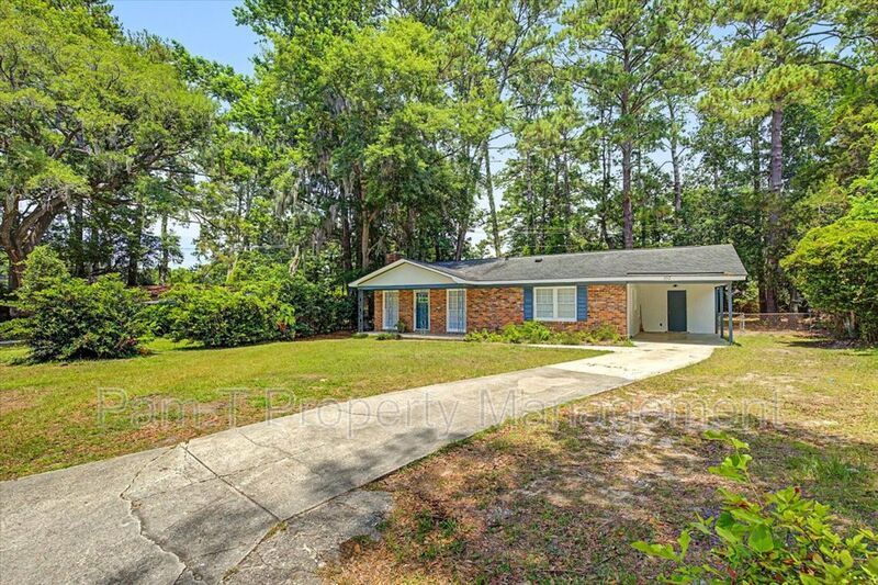3 bedroom home in Windsor Forest - $250 gift card property image