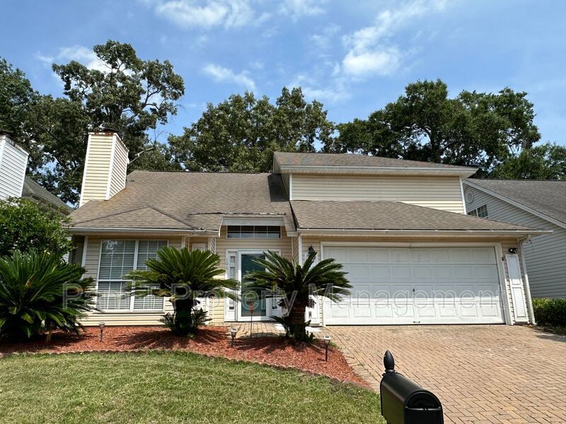 4 bedroom on Southside property image