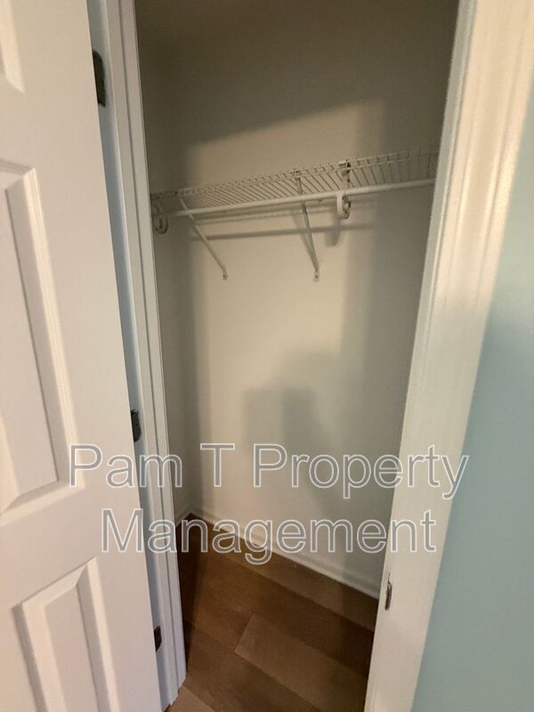 4 bedroom midtown home property image