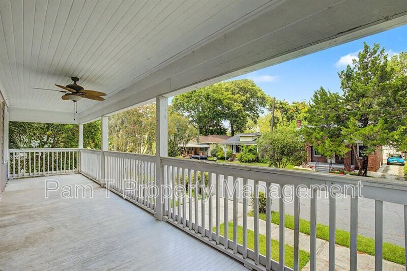 Upstairs 2-Bedroom | Private Balcony, Hardwood Floors & Included Water property image