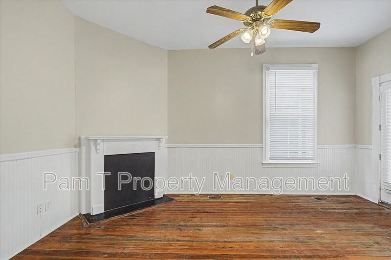 1-Bedroom on E Huntingdon | Hardwood Floors, Porch & Laundry property image
