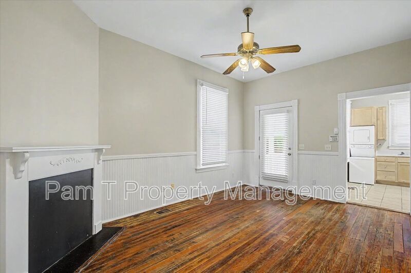 1-Bedroom on E Huntingdon | Hardwood Floors, Porch & Laundry property image