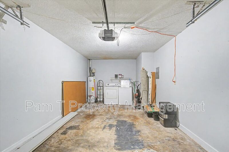 Sandfly 2-Bedroom Townhome | 1.5 Baths & Washer/Dryer property image
