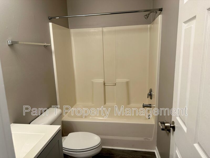3 bedroom midtown home property image