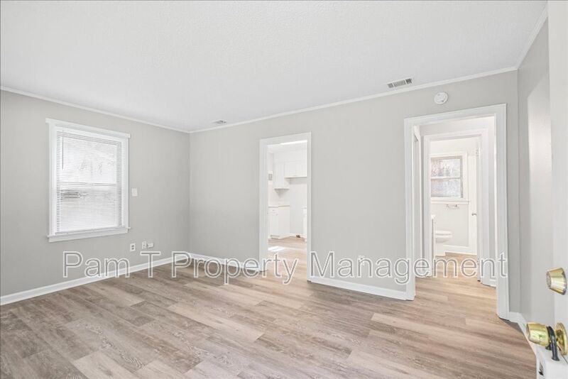Renovated 2-Bedroom Home | Front Porch & Washer/Dryer Included property image