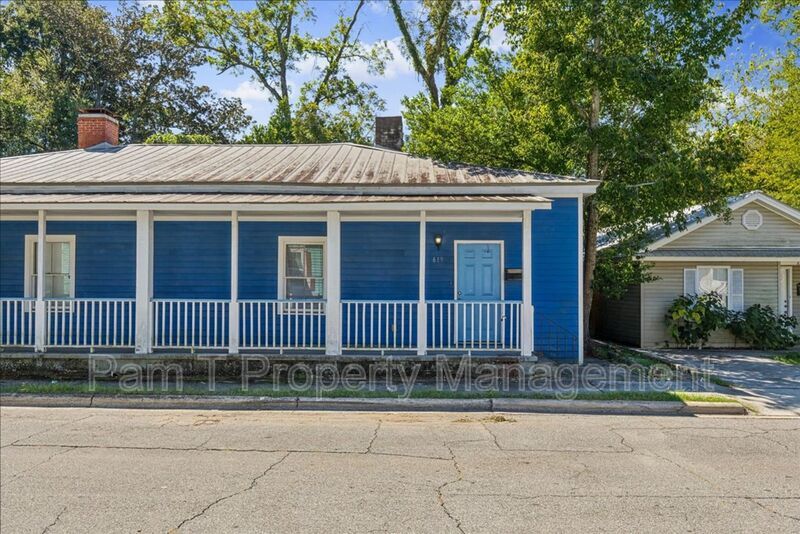 Updated 2-Bedroom on Kline Street | Washer/Dryer & Character Details property image