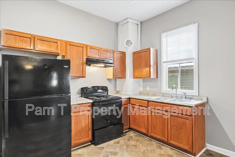 Updated 2-Bedroom on Kline Street | Washer/Dryer & Character Details property image