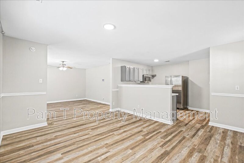 Renovated 3-Bedroom, 2-Bath Home | Fenced Yard & Storage Shed property image
