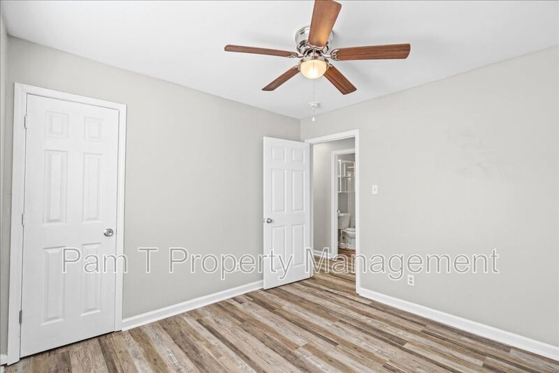 Renovated 3-Bedroom, 2-Bath Home | Fenced Yard & Storage Shed property image