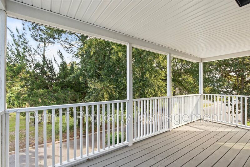Renovated 4-Bedroom, 3-Bath Home | Fenced Yard & Off-Street Parking property image