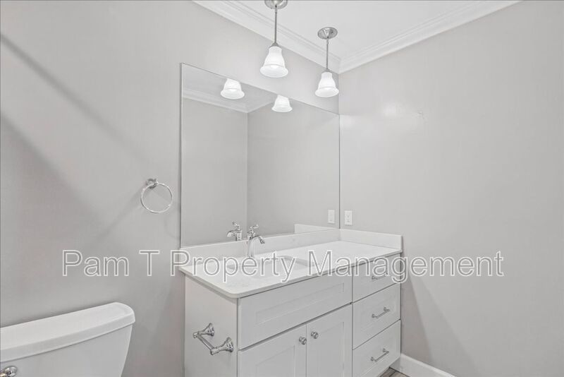 Stunning Waterfront Townhome in Gated Community – Deep-Water Views, Community Dock & Pool! property image